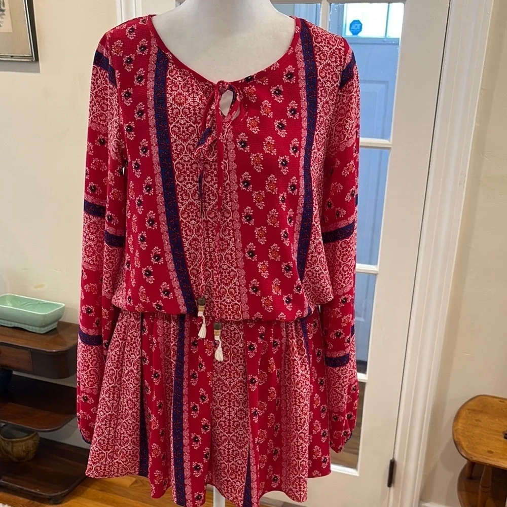 Truly Me by Sara Sara Girl’s Red and Blue Floral Long Sleeve Dress. Size 16